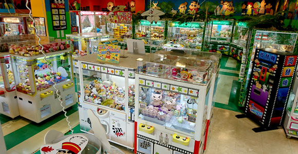 ゲーセン クレヨンしんちゃん 嵐を呼ぶ ブリブリシネマスタジオ