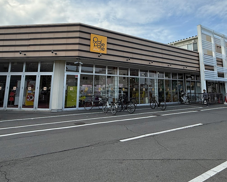 アミューズメントパフェ パレパレ田宮店