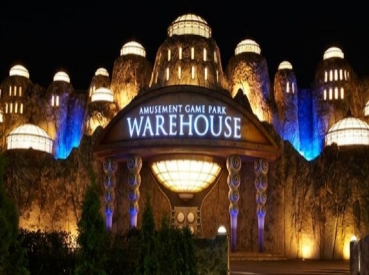アミューズメントパーク ウェアハウス三橋店