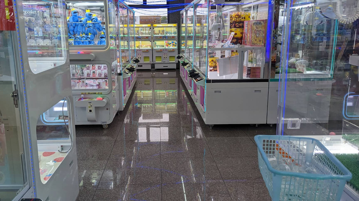 トヤマレジャーランド 呉羽店